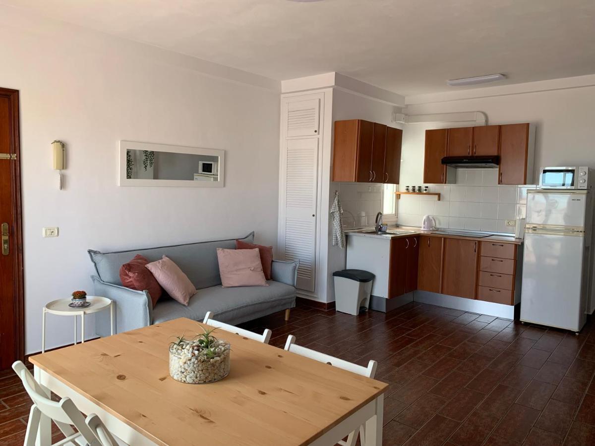 Vivienda Vacacional La Plaza Santa Úrsula Екстериор снимка