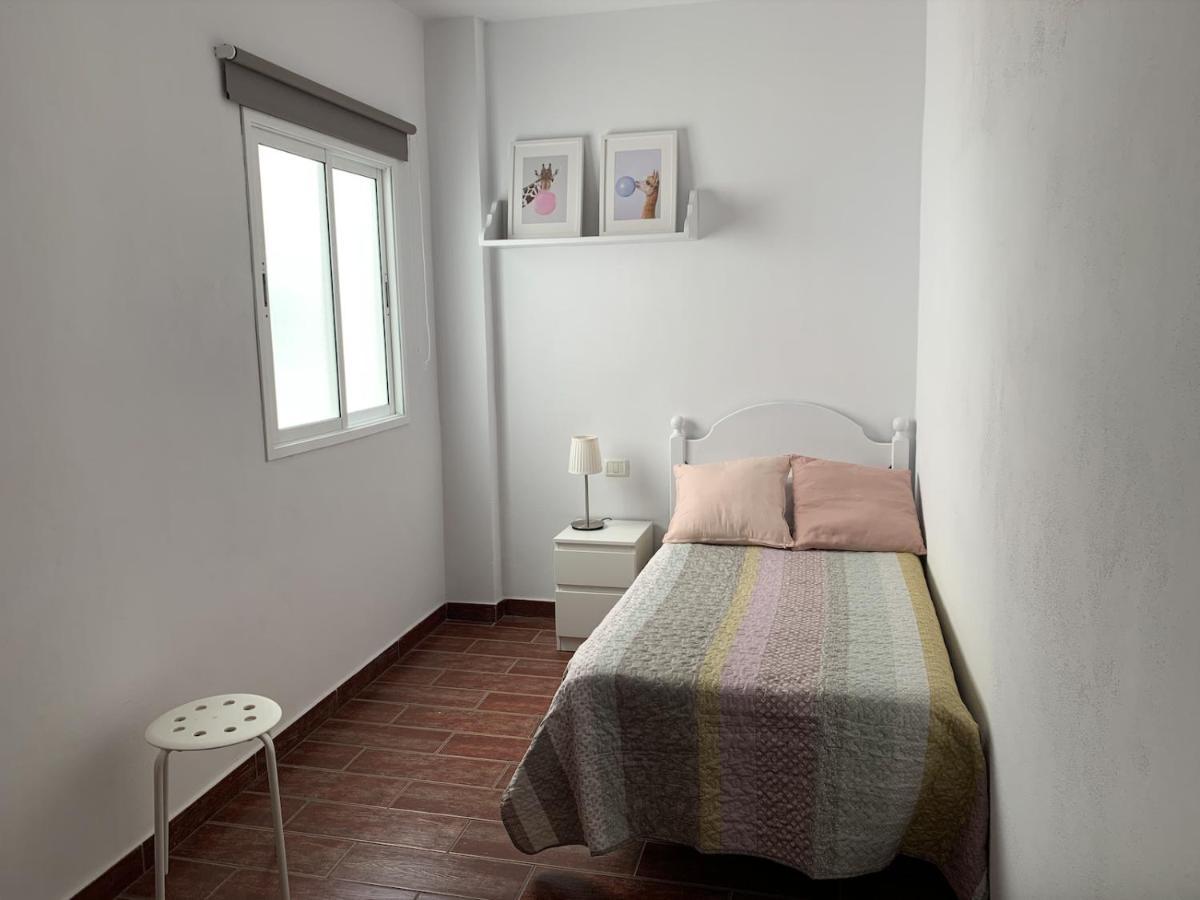 Vivienda Vacacional La Plaza Santa Úrsula Екстериор снимка